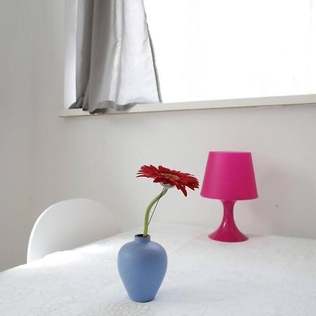 Apartment At Rostock - Pink Exterior photo